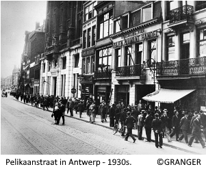 Pelikaanstraat in Antwerp - 1930s.